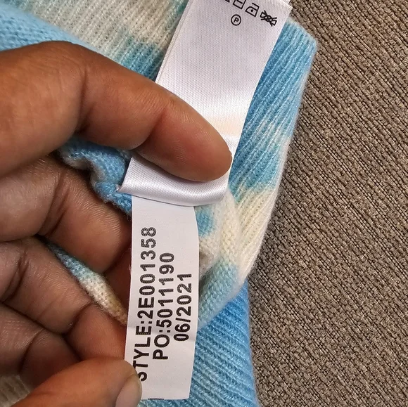 Vineyard Vines Cashmere Blue Cream Tie Dye Cozy Casual Oversized Sweater XL - Picture 6 of 7